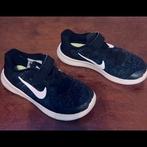 Boys Nike Size 12C Running Shoes